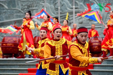 Thủ tướng Nguyễn Xuân Phúc dự lễ hội gò Đống Đa - ảnh 2